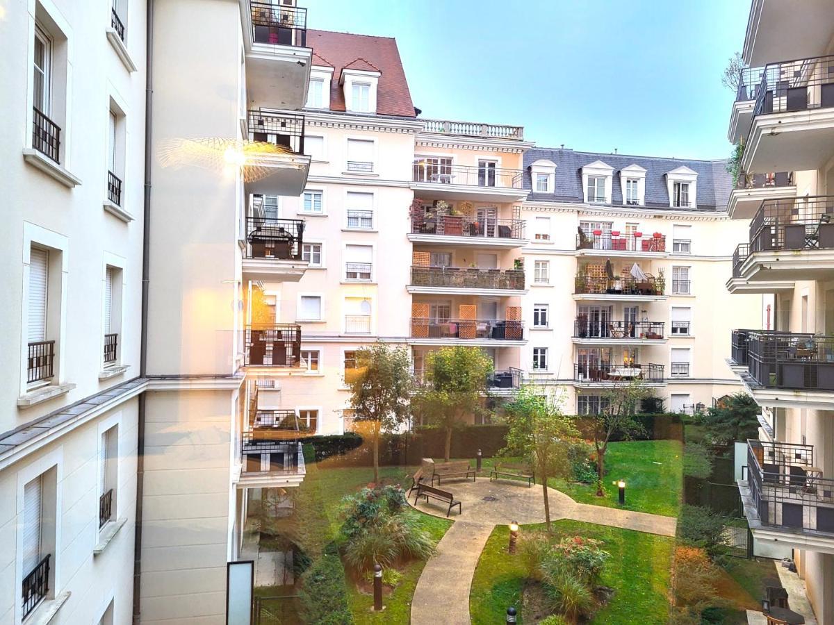 Apartament Le Monumental Le Plessis-Robinson Zewnętrze zdjęcie